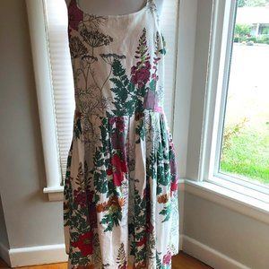 Custom Linen-Blend Floral Dress in a US Size 12